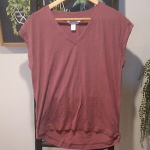 Women's Athleta Avenue Sleeveless V Neck Tee